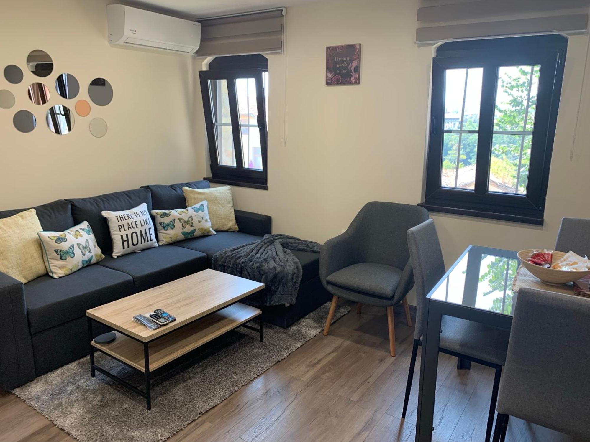 Apartment Zdravets 2, In The Heart Of The Old City فيليكو ترنوفو المظهر الخارجي الصورة